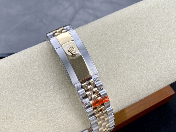 激安ロレックス着用イメージ